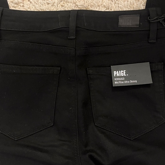 PAIGE Women's Black Stretch Jeans - Picture 7 of 8